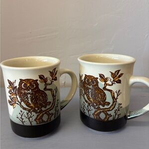 2 Vintage Owl Coffee Mugs